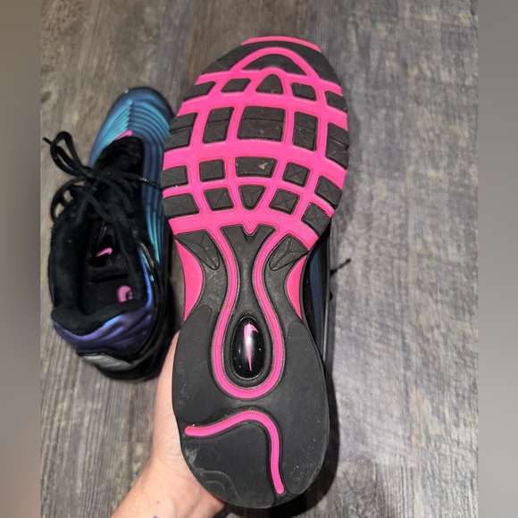 AIR MAX 97 LX 'THROWBACK FUTURE - Picture 2 of 11